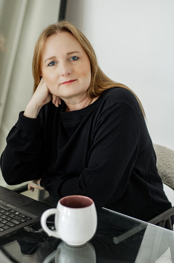 Divorce Mediation | Family Mediator | Spousal Maintenance | Child Maintenance | Family Member Disputes - Tegwyn Fietze
